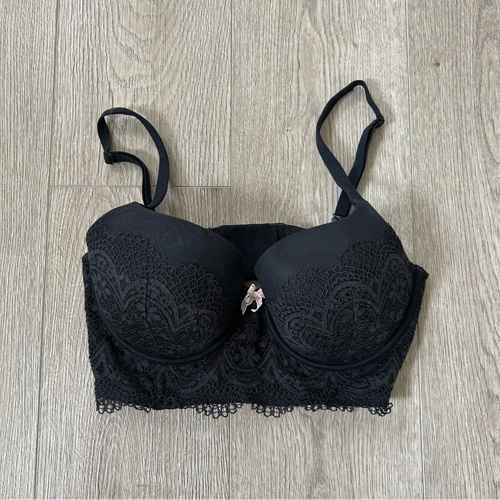 Victoria's Secret Black Lace Bra with Underwire Support long line